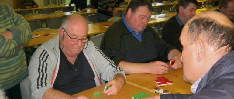 120 joueurs de dominos